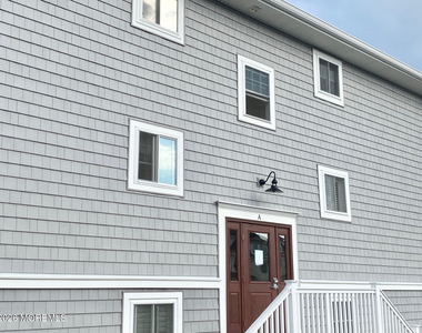 709 Ocean Avenue N - Photo Thumbnail 15