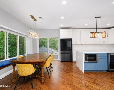 401 Overlook Drive - Photo Thumbnail 25