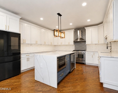401 Overlook Drive - Photo Thumbnail 22