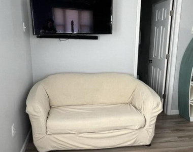 116 W Plover Way - Photo Thumbnail 7