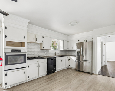 297 Cambourne Drive - Photo Thumbnail 2