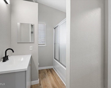 9738 E Billings Court - Photo Thumbnail 9