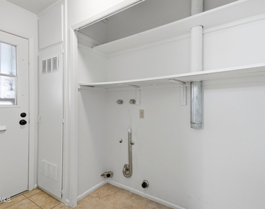 10922 W Santa Fe Drive - Photo Thumbnail 20