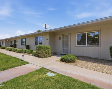 10922 W Santa Fe Drive - Photo Thumbnail 2