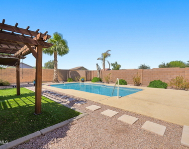 521 W Angus Road - Photo Thumbnail 39