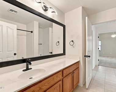 521 W Angus Road - Photo Thumbnail 31