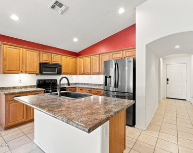 521 W Angus Road - Photo Thumbnail 16
