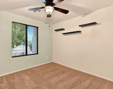 521 W Angus Road - Photo Thumbnail 17
