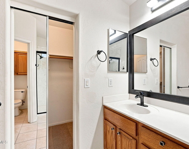 521 W Angus Road - Photo Thumbnail 34