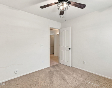521 W Angus Road - Photo Thumbnail 21