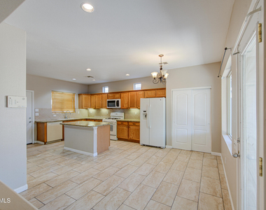 9131 W Hubbell Street - Photo Thumbnail 14