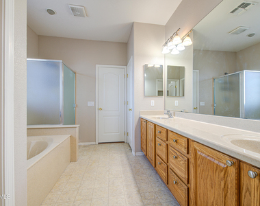 9131 W Hubbell Street - Photo Thumbnail 20