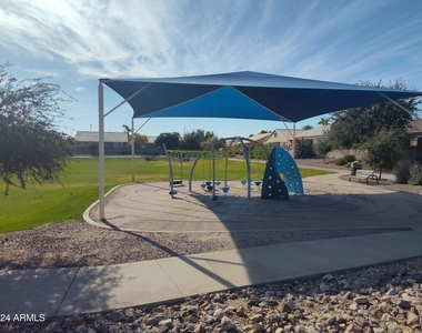 3435 E Longhorn Drive - Photo Thumbnail 24