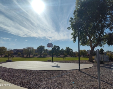 3435 E Longhorn Drive - Photo Thumbnail 29