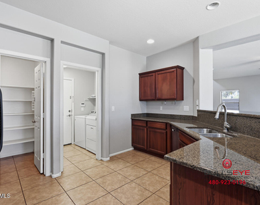 4224 E Bruce Court - Photo Thumbnail 10