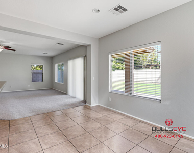 4224 E Bruce Court - Photo Thumbnail 9
