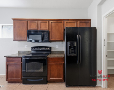 4224 E Bruce Court - Photo Thumbnail 12