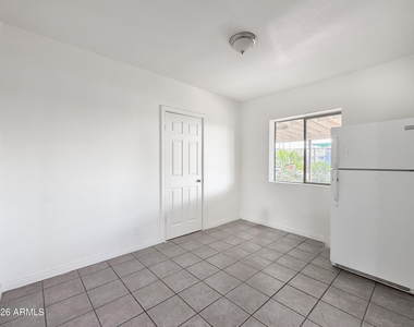 1625 N 31st Street - Photo Thumbnail 8