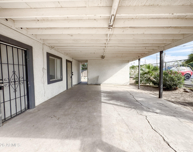 1625 N 31st Street - Photo Thumbnail 4