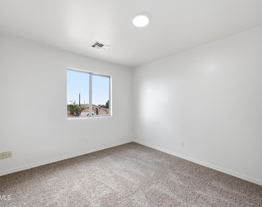 12345 W Heatherbrae Drive - Photo Thumbnail 28