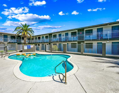 3025 N 32nd Street - Photo Thumbnail 18