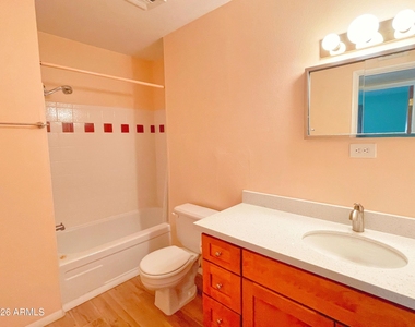 1515 W Huntington Drive - Photo Thumbnail 12