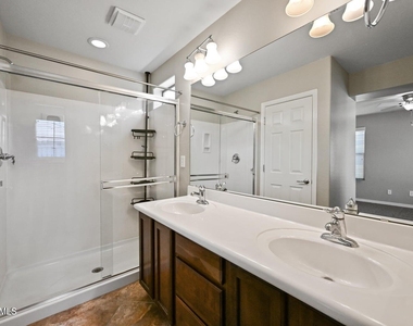 29459 N 22nd Avenue - Photo Thumbnail 13