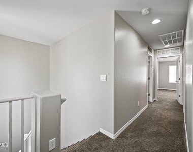 29459 N 22nd Avenue - Photo Thumbnail 15