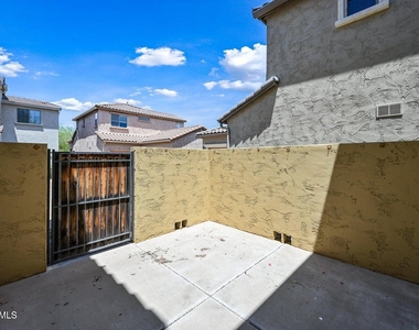 29459 N 22nd Avenue - Photo Thumbnail 10