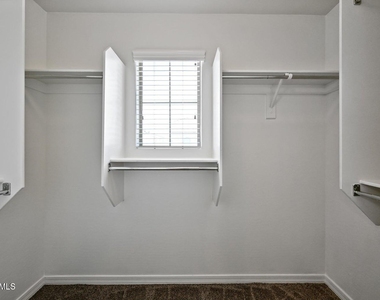 29459 N 22nd Avenue - Photo Thumbnail 11
