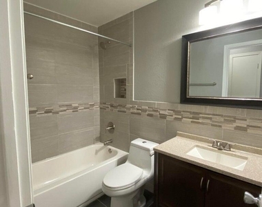 1117 E Arabian Drive - Photo Thumbnail 35