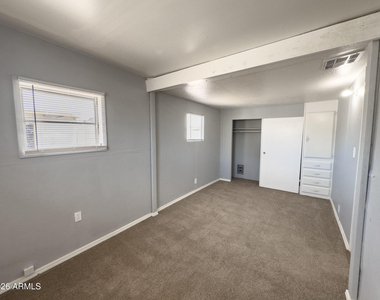 13522 W Maryland Avenue - Photo Thumbnail 25