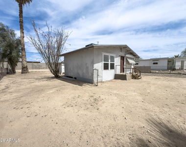 13522 W Maryland Avenue - Photo Thumbnail 7