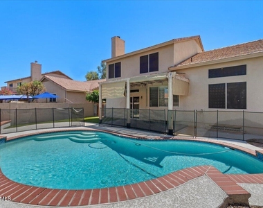 3260 S Laguna Drive - Photo Thumbnail 47