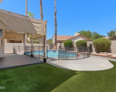 3260 S Laguna Drive - Photo Thumbnail 43