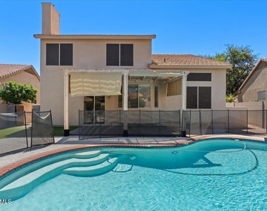 3260 S Laguna Drive - Photo Thumbnail 46