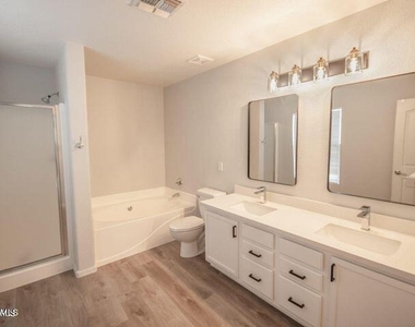 3683 E Constitution Drive - Photo Thumbnail 21