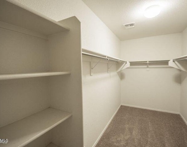 3683 E Constitution Drive - Photo Thumbnail 20