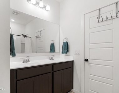 35391 W Santa Monica Avenue - Photo Thumbnail 29