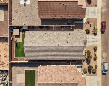 35391 W Santa Monica Avenue - Photo Thumbnail 2
