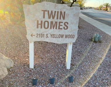 2101 S Yellow Wood -- - Photo Thumbnail 28