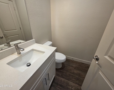 4307 N 13th Place - Photo Thumbnail 13