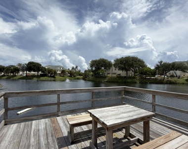 160 Bella Vista Court N - Photo Thumbnail 47