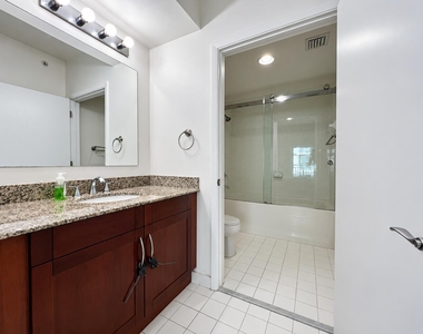 7270 Sw 89th Street - Photo Thumbnail 8