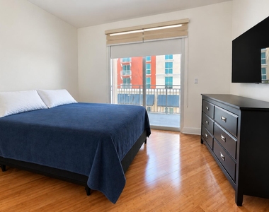 7270 Sw 89th Street - Photo Thumbnail 4