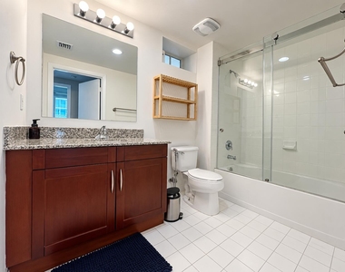 7270 Sw 89th Street - Photo Thumbnail 5