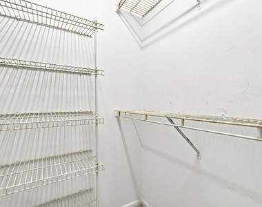 7290 Kinghurst Drive - Photo Thumbnail 17