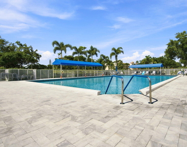 7290 Kinghurst Drive - Photo Thumbnail 28