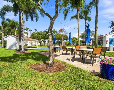 7290 Kinghurst Drive - Photo Thumbnail 26