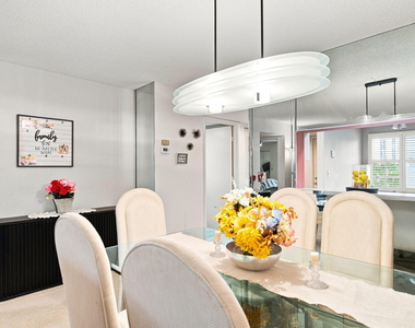 7290 Kinghurst Drive - Photo Thumbnail 10